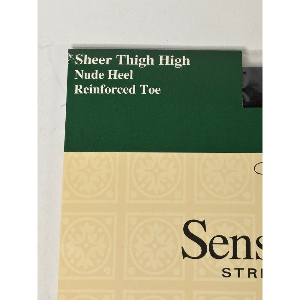 NEW Vintage Worthington Sensible Sheer Thigh High Pantyhose OFF BLACK Size Short - Picture 3 of 5